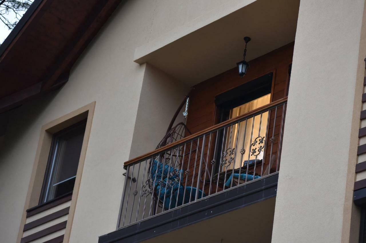 Apartment M